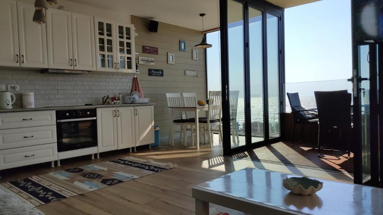 Luxury Beach Apartment In Qerret Golem  Exterior foto